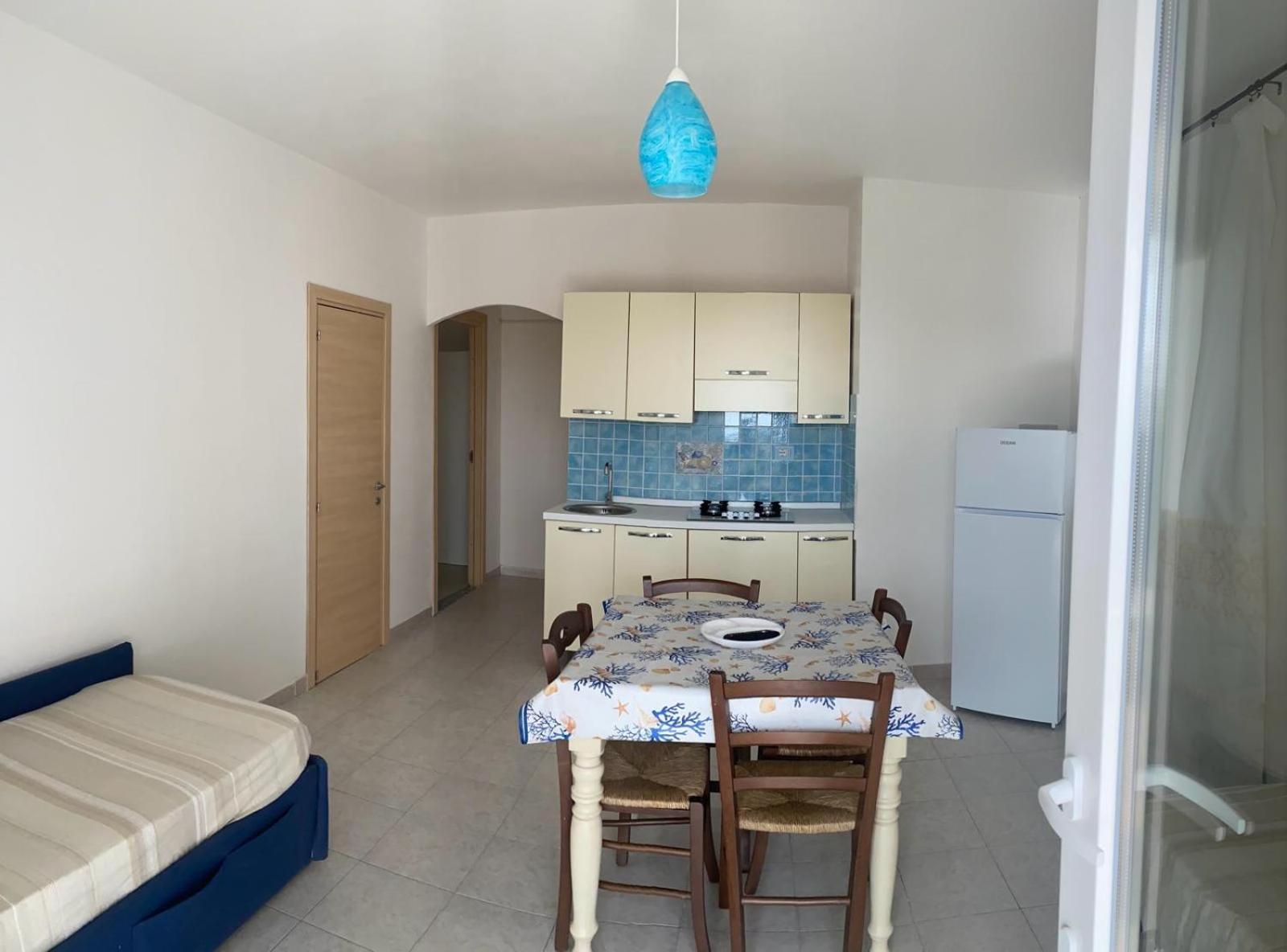 Borgo Del Tennis - Sa Ventana 2 Badesi Eksteriør billede